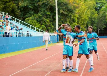 Salcedo FC recupera la cima con triunfo ajustado sobre Atlético Pantoja