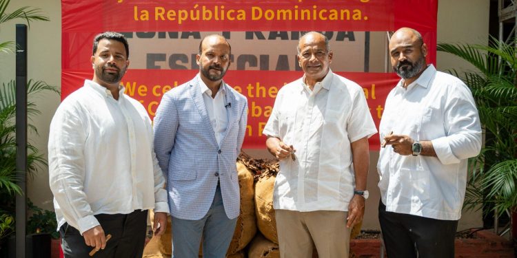 Cigarros chinos y dominicanos se fusionan en Villa González