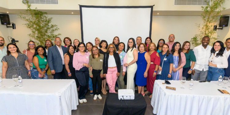 Sociedad Dominicana de Oncología Médica avanza en guías clínicas para pacientes con cáncer