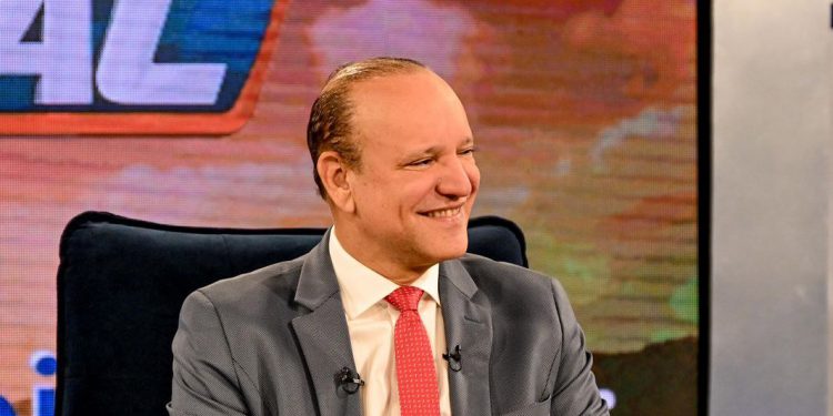 Alcaldía de Santiago logra mayor eficiencia financiera y mejora salarial para su personal