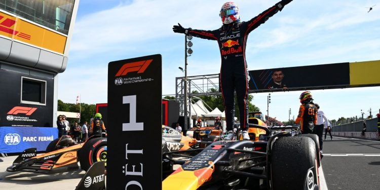Verstappen arrasa en Monza y rompe la racha de McLaren