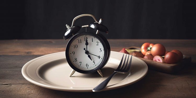 Cenar temprano y ligero: la clave para controlar los niveles de glucosa, según estudio