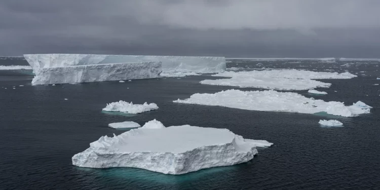 El deshielo en Alaska revela una nueva isla: una señal alarmante del cambio climático