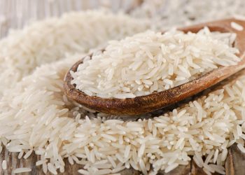 El arroz sigue siendo el alimento base de millones de familias