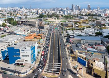 Abinader entrega paso a desnivel que transforma movilidad en Santo Domingo Oeste
