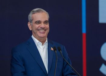 Presidente Abinader resalta solidez del sistema financiero y avances en inclusión ciudadana