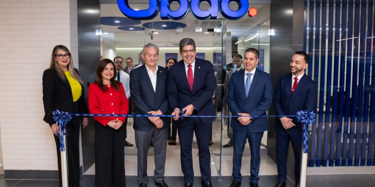 Asociación Cibao fortalece su expansión y abre su sucursal 57 en Ágora Santiago Center