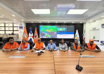 CNE y Defensa Civil fortalecen cooperación internacional ante amenaza de la tormenta tropical Melissa