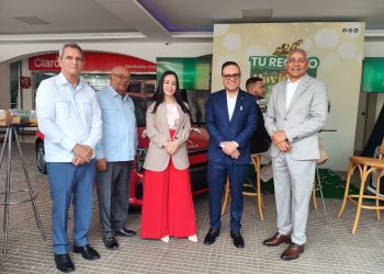 COOPSANO celebra 50 años premiando a sus socios con autos y premios en efectivo