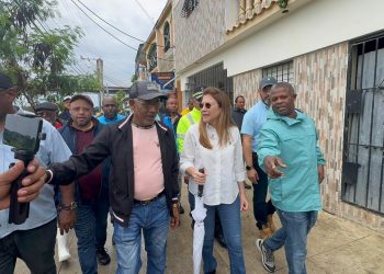 Carolina Mejía supervisa trabajos preventivos de la Alcaldía del DN en La Ciénaga y Villa Juana ante efectos de la tormenta Melissa