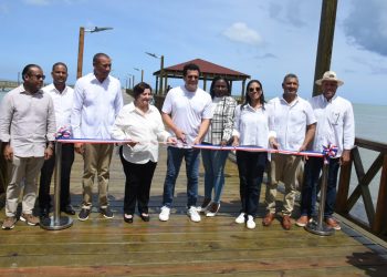 Collado entrega el nuevo muelle turístico de Miches y reafirma compromiso con el desarrollo costero