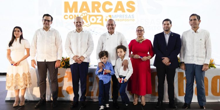 Expo Cibao 2025 abre sus puertas con llamado a combatir la informalidad y el comercio desleal