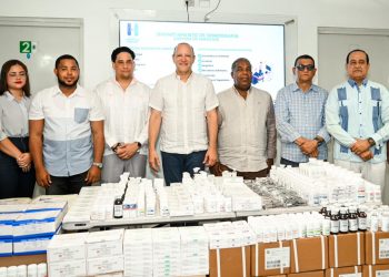 Gabinete de Política Social entrega más de RD$12 millones en medicamentos para hospitales de Santiago