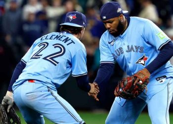 Guerrero Jr. y Giménez lideran ofensiva de Toronto para igualar la Serie ante Seattle