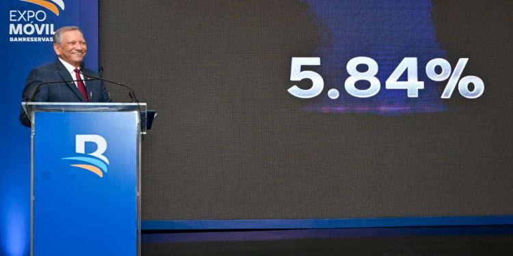 Banreservas inaugura Expomóvil 2025 con las tasas más competitivas del mercado