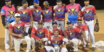 Los 40 Boys se coronan campeones del softbol 40 Plus en Greenville