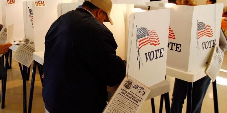 Más de 300 mil dominicanos NYC aptos para votar en elecciones 4 noviembre