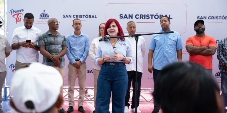 Propeep impulsa conciencia preventiva contra el cáncer de mama en San Cristóbal