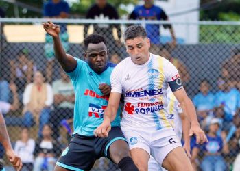 Salcedo FC toma la punta de la LDF con goleada y exhibición de Daniel Jamesley