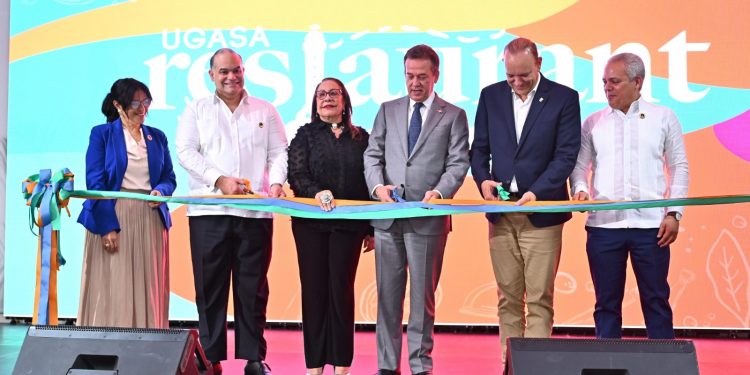 UGASA Restaurant Show 2025 abre sus puertas con innovación, arte y homenaje al legado gastronómico de Santiago