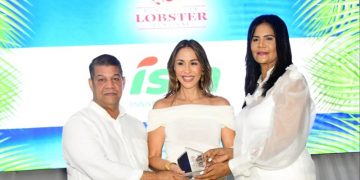 Segunda edición del “Punta Rucia Lobster Festival” rinde homenaje a Mariasela Álvarez y promueve la cultura y gastronomía local