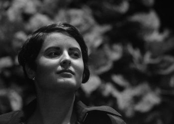 Yinett Santelises presenta su novela El vuelo de Sina, inspirada en la vida de la heroína Tomasina Cabral