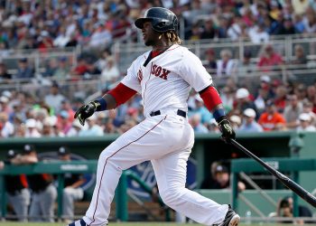 Peloteros dominicanos también batean en el estadio de la farándula