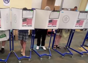 Lo que el votante en NY debe conocer antes elecciones 4 de noviembre; 300 mil dominicanos aptos