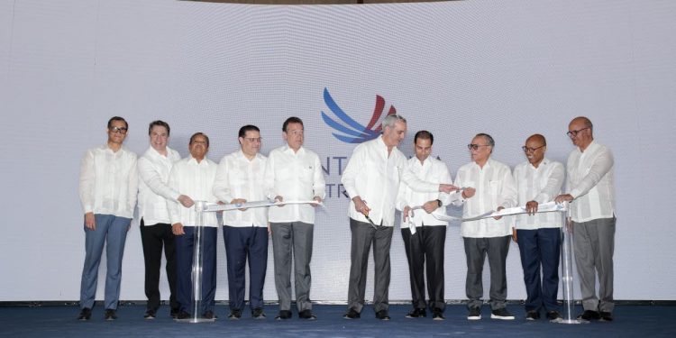 Abinader afirma que República Dominicana consolida su liderazgo como hub logístico del Caribe con Punta Cana Free Trade Zone