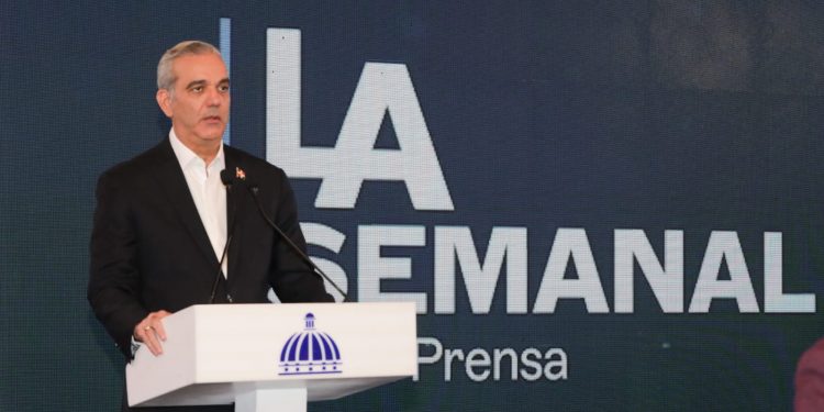 Abinader anuncia ofensiva ampliada contra el narcotráfico junto a la DEA y viaja a cumbre global de semiconductores