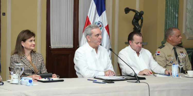 Abinader dispone RD$12 mil millones para recuperación tras tormenta Melissa