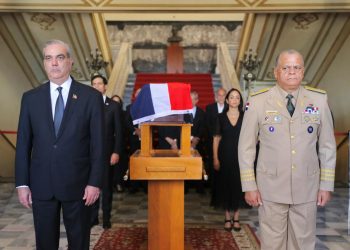 Presidente Abinader honra a Juancito Rodríguez en solemne ceremonia de ingreso al Panteón de la Patria