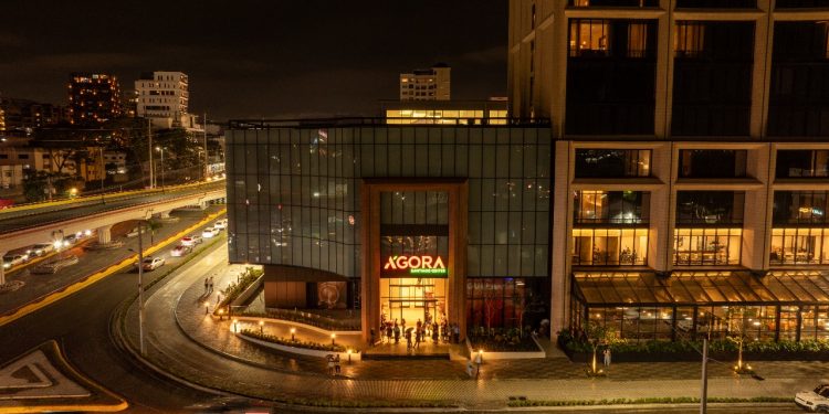 Ágora Santiago Center debuta con su primer Black Friday y dinamiza el comercio en el Cibao