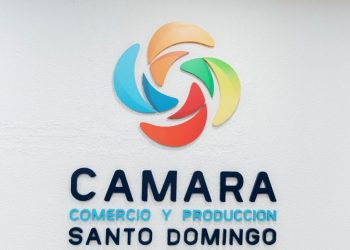 Cámara de Comercio de Santo Domingo implementa operativo especial para agilizar trámites tras fallo tecnológico