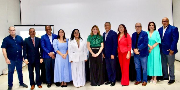 Clúster Turístico de Santiago renueva liderazgo con amplia participación en su Asamblea Eleccionaria 2025