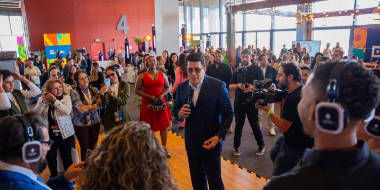 Collado impulsa conquista turística de Latinoamérica con nueva plataforma “Conoce el Paraíso”