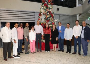 Coraasan enciende el espíritu navideño con emotivo acto encabezado por Andrés Cueto