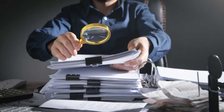 Desarrolladores denuncian retrasos críticos en Turismo: procesos tardan hasta 4 meses para aprobar viviendas