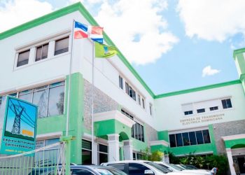 ETED despliega amplio operativo técnico para restablecer servicio eléctrico tras avería nacional