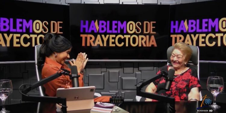 Grecheen Acosta cierra con éxito la primera temporada de su programa y anuncia nuevas propuestas