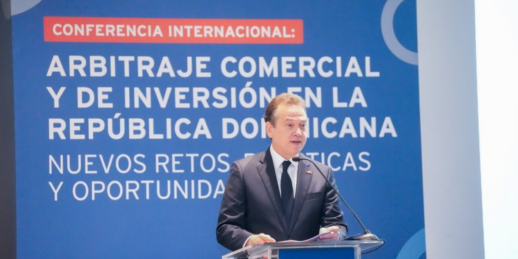 Ito Bisonó resalta que gestión del MICM evitó más de US$1,500 millones en condenas internacionales