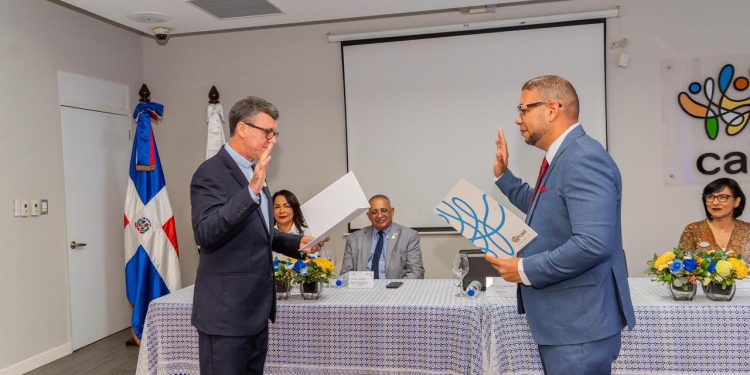 José Fernando Benoit Peña asume como director nacional del CAID, marcando una nueva etapa de compromiso y excelencia