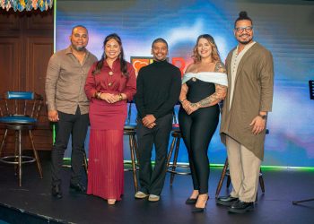 La González aterriza en el Cibao con un show que promete risas, magia y emociones