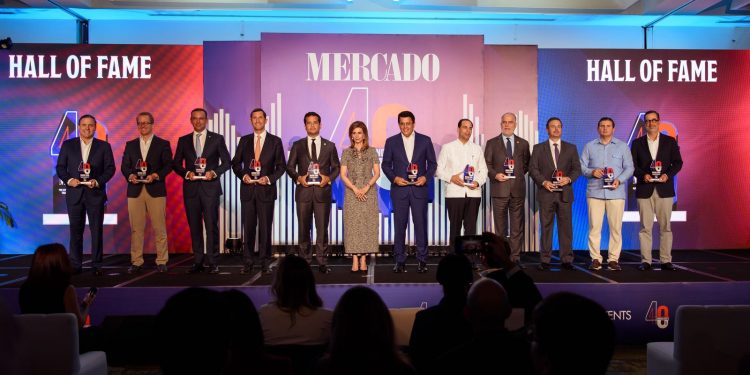 Marcus Boereau hace historia al ser incluido entre los 40 jóvenes líderes más influyentes de República Dominicana