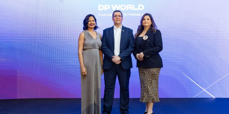 DP World reafirma su compromiso con el desarrollo logístico nacional durante encuentro con clientes