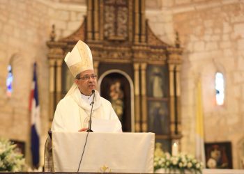 Monseñor Tomás Morel Diplán asume como arzobispo coadjutor de Santo Domingo