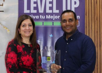 Municipios dan un salto digital: Funcionarios se certifican en IA y Google Workspace para mejorar servicios públicos
