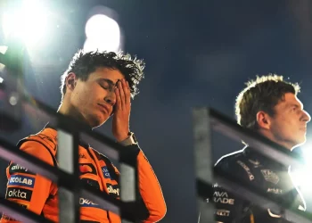 Descalificación sorpresiva de Norris y Piastri cambia el guión del GP de Las Vegas 2025