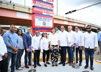 Santiago Oeste estrena Tótem Urbanístico como símbolo de identidad y desarrollo