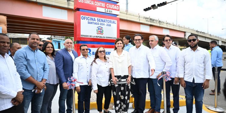 Santiago Oeste estrena Tótem Urbanístico como símbolo de identidad y desarrollo